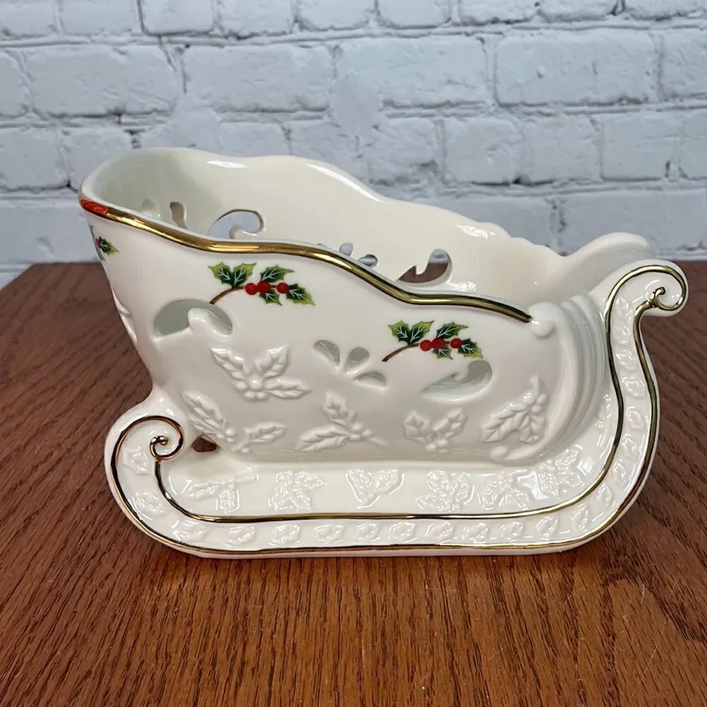 PartyLite Ceramic Christmas Holly Sleigh P7663 EUC